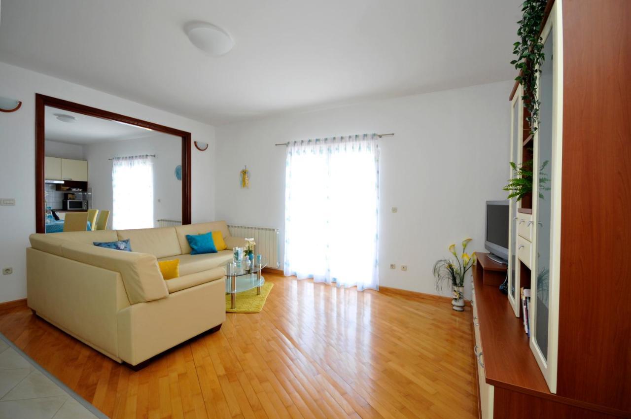 Apartments Roza Trogir Exterior foto